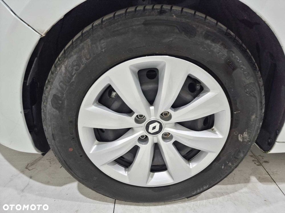 Renault Clio - 29