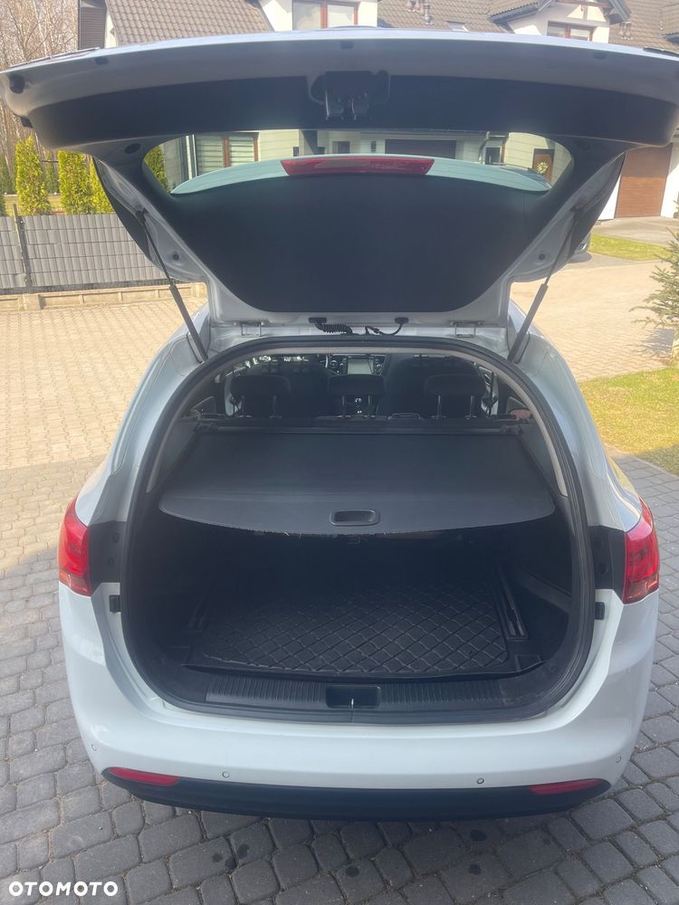 Kia Ceed - 18