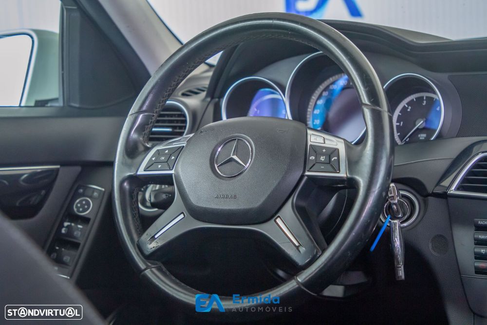 Mercedes-Benz C 220 CDi Avantgarde BlueEfficiency - 26