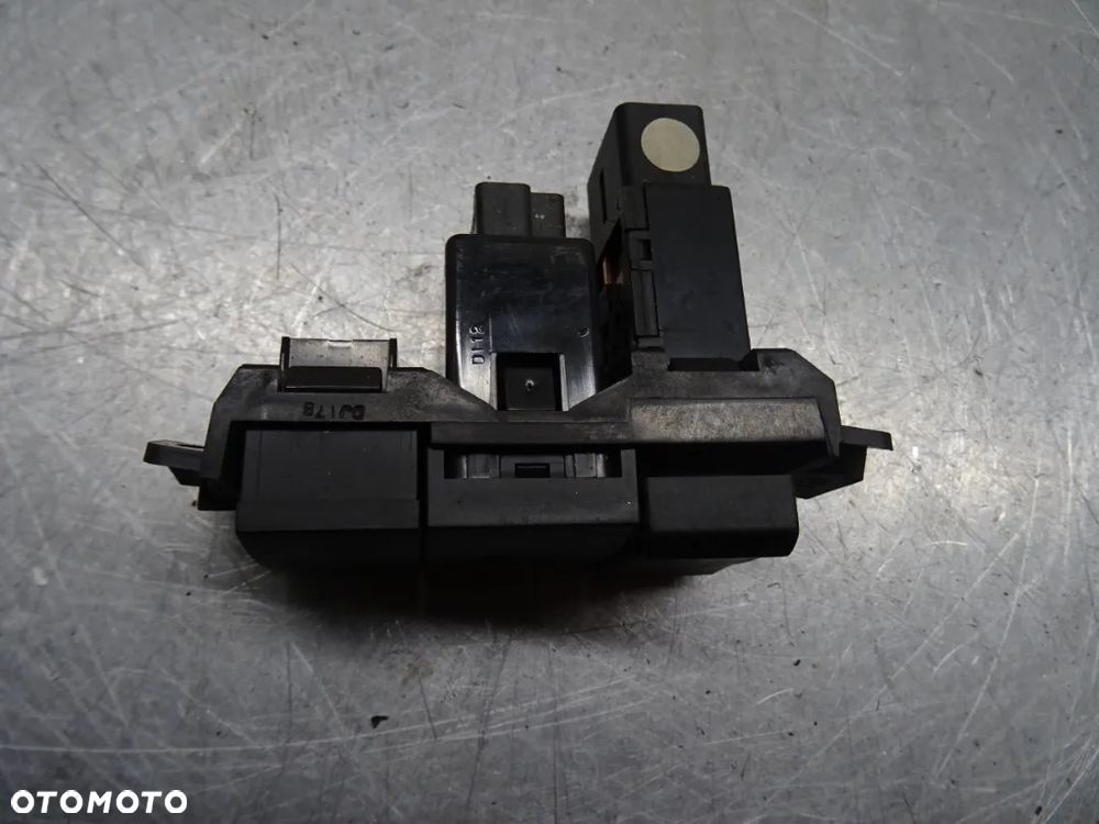 SSANGYONG RODIUS I 04-07 PANEL PRZEŁĄCZNIKÓW PRZEŁĄCZNIK ŚWIATEŁ - 2