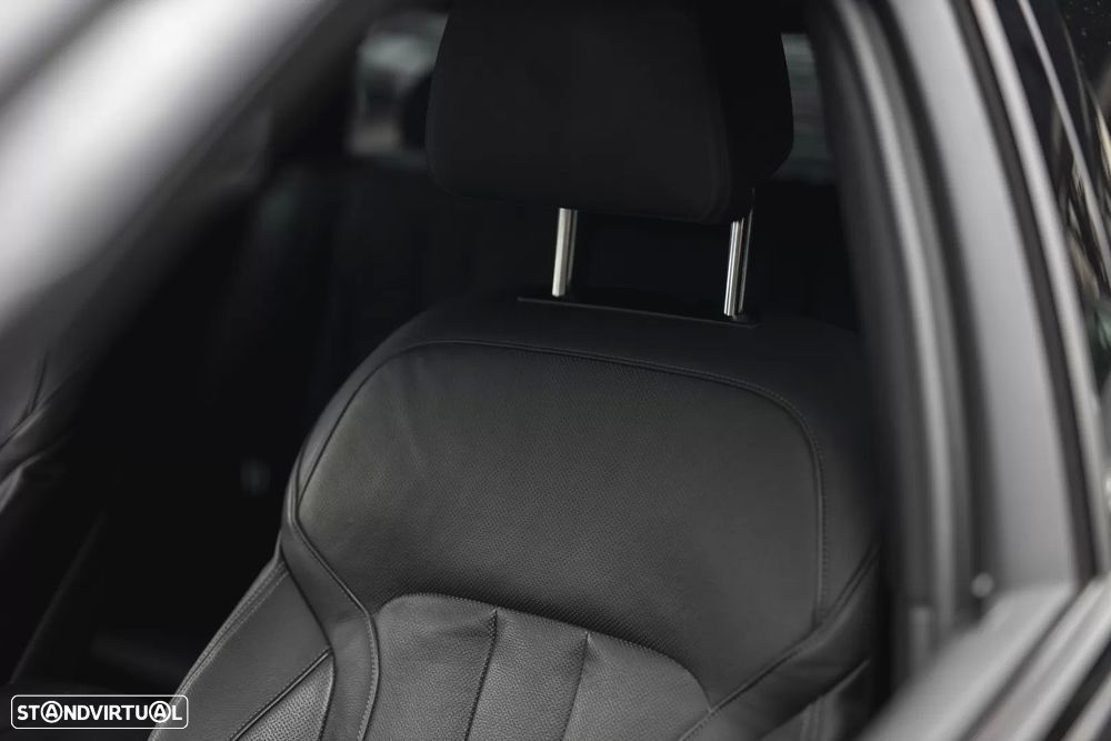 BMW 520 d Pack Desportivo M Auto - 14