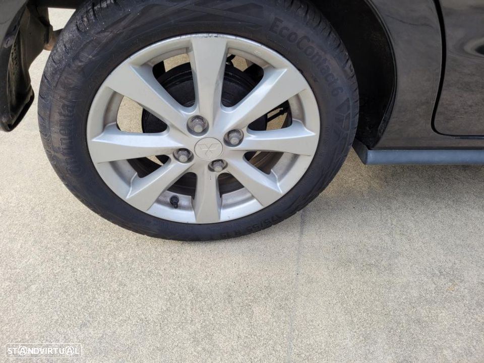 Mitsubishi Spacestar 2014 para peças - 3