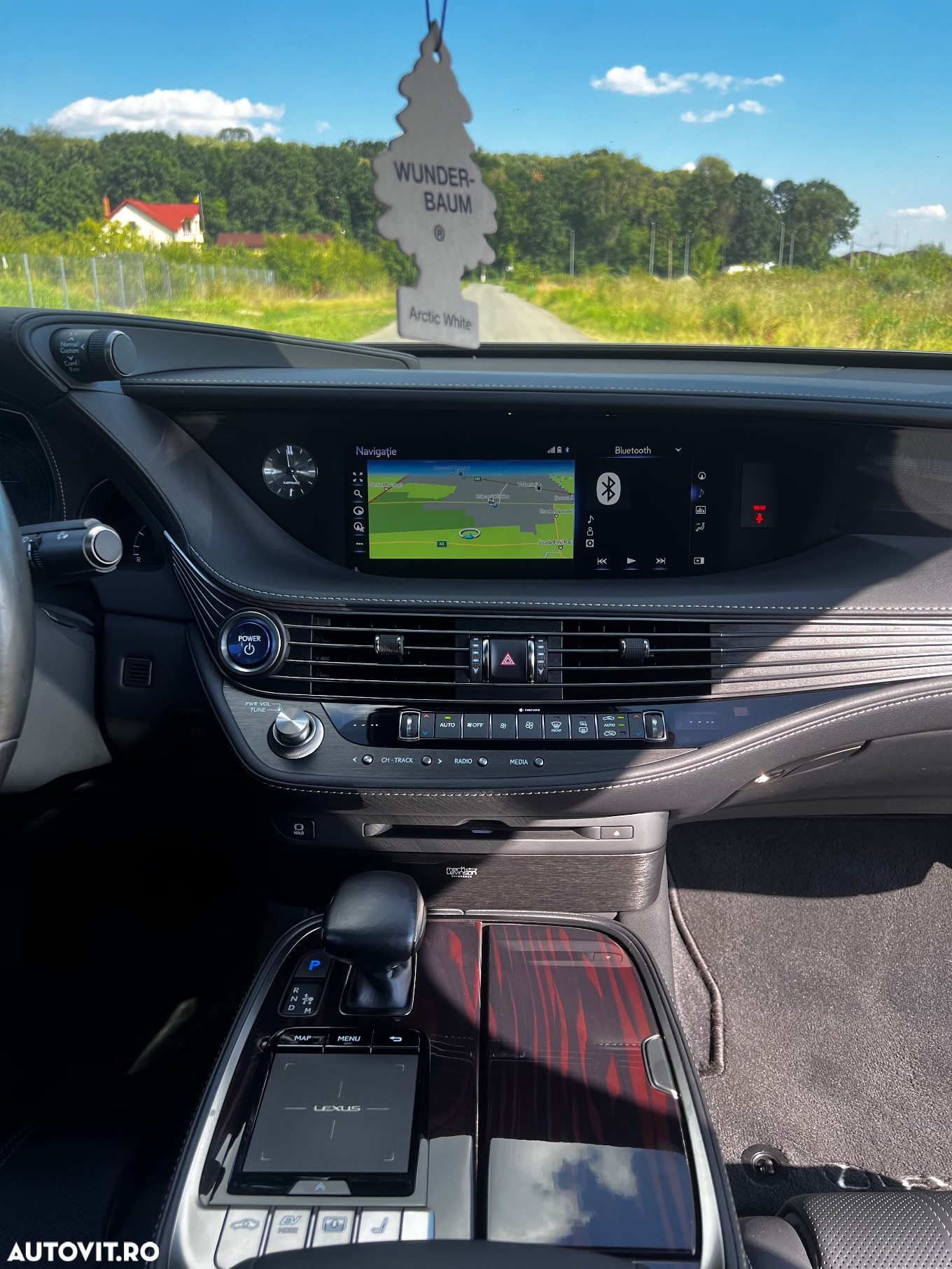 Lexus Seria LS - 16