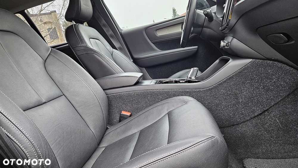 Volvo XC 40 D3 Inscription - 25