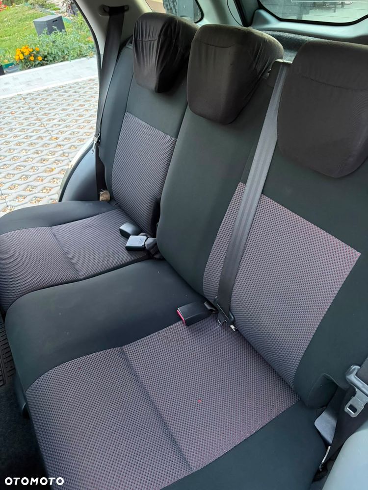 Suzuki SX4 - 9