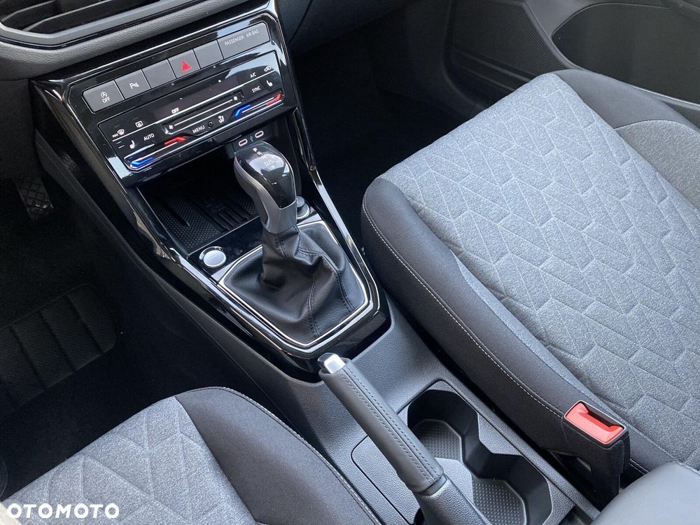 Volkswagen T-Cross - 15