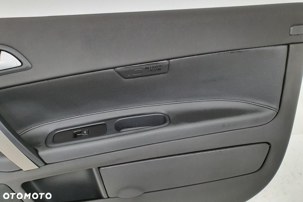 TAPICERKA BOCZEK DRZWI PRAWY PRZÓD VOLVO C70 II 39889917 EUROPA - 3