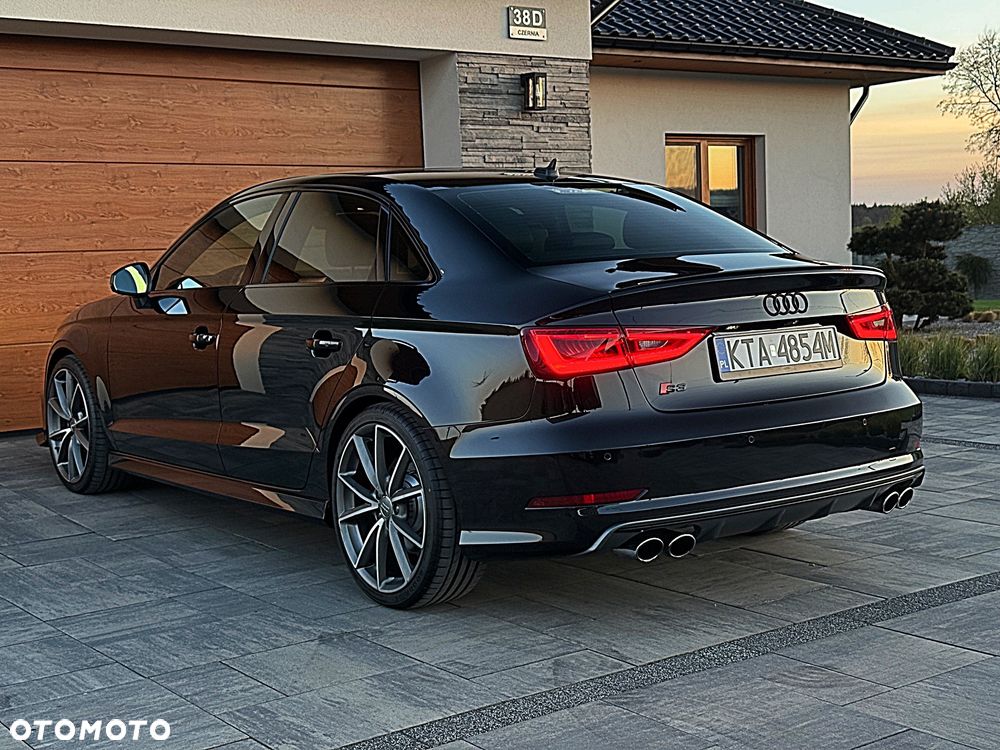 Audi S3 S tronic - 32
