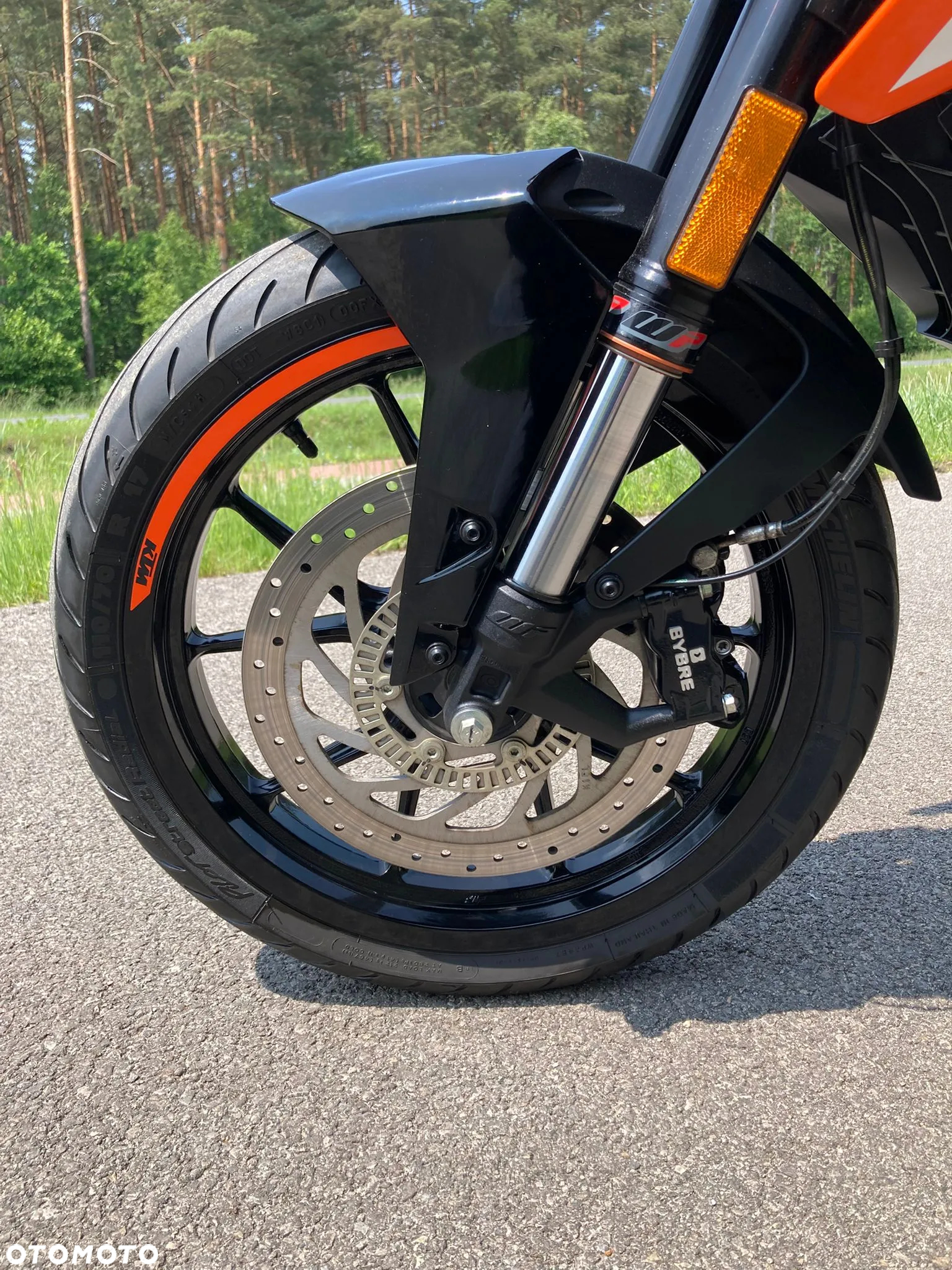 KTM Duke - 19