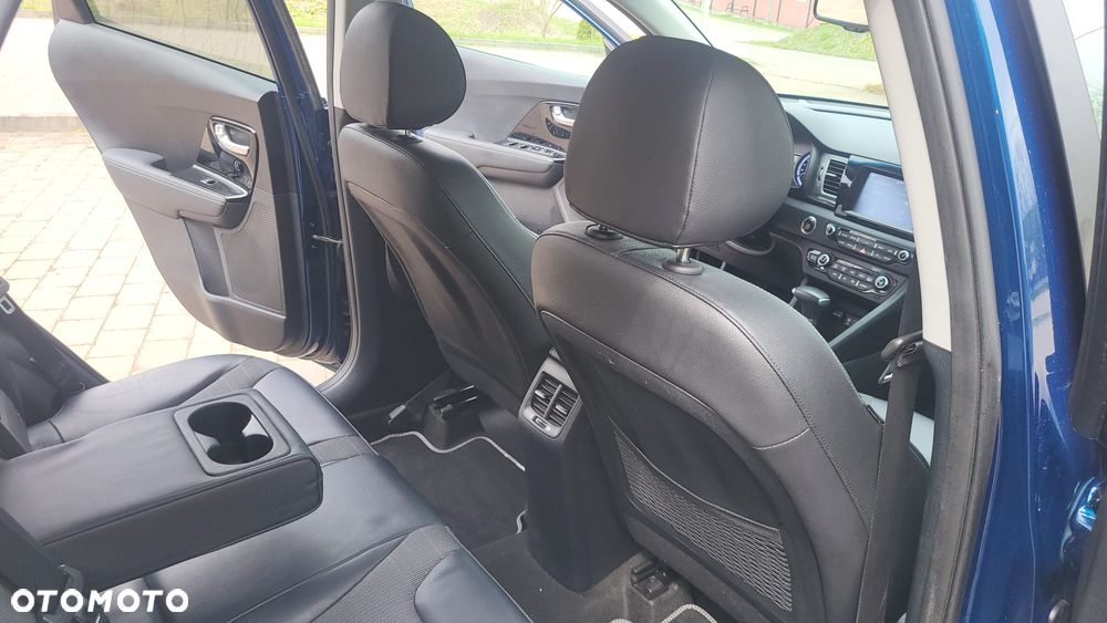 Kia Niro 1.6 GDI Hybrid L Business Line - 25