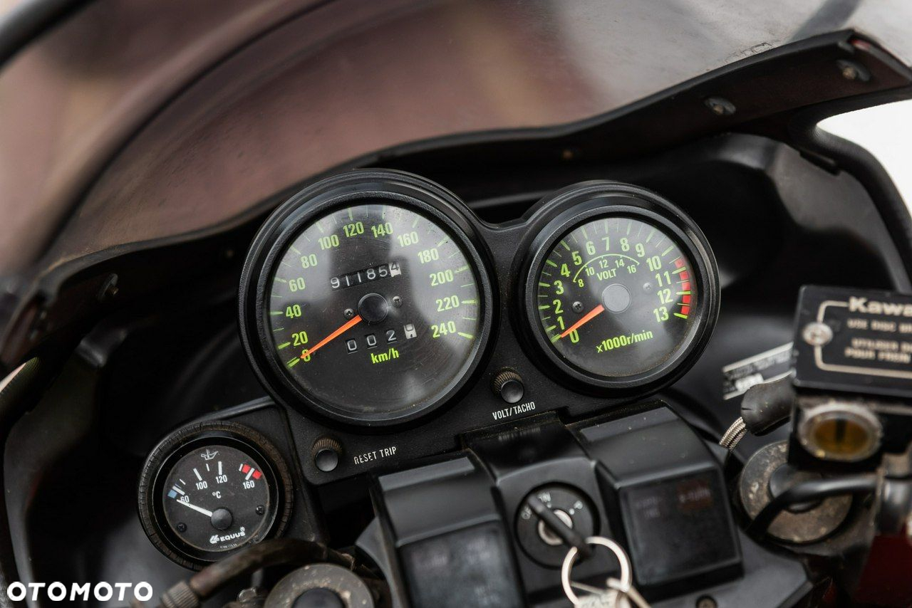 Kawasaki GPZ - 9