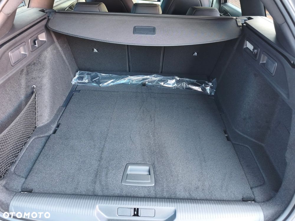 Peugeot 308 1.2 mHEV GT Exclusive S&S e-DCS6 - 19