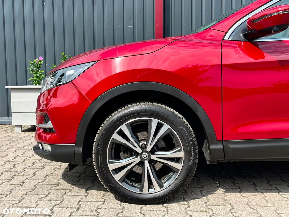 Nissan Qashqai 1.6 DIG-T N-Connecta - 15