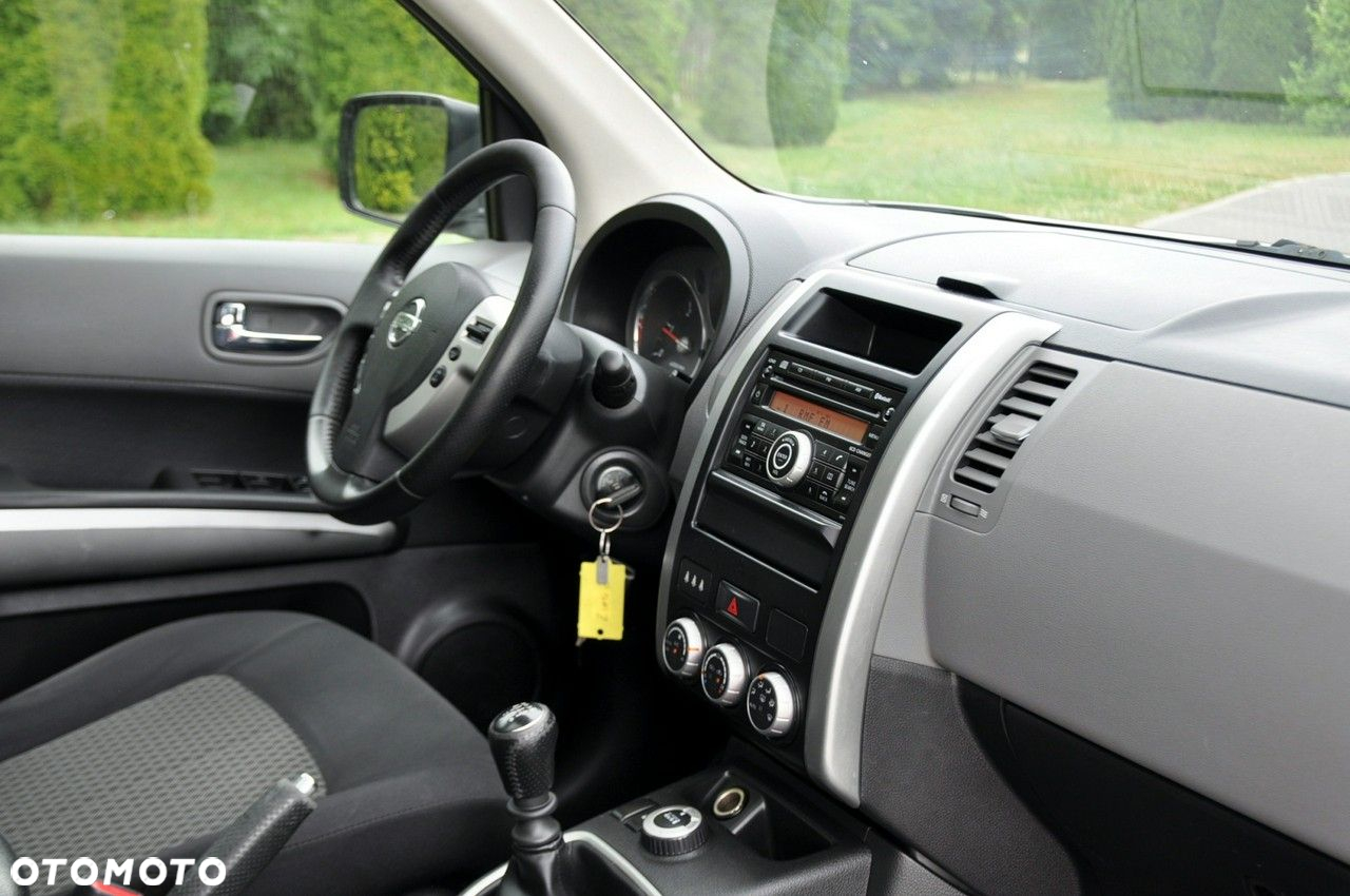 Nissan X-Trail - 18