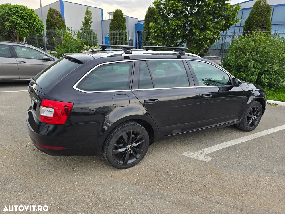 Skoda Octavia 2.0 TDI RS DSG - 10