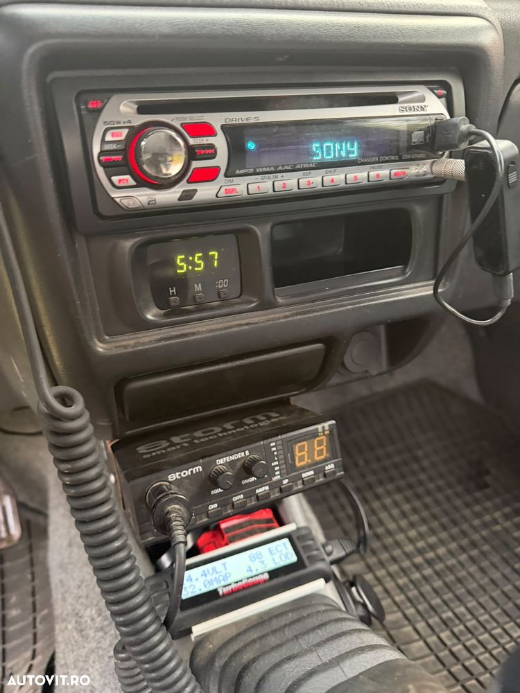Suzuki Jimny - 10