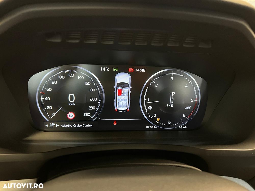 Volvo XC 90 D4 Momentum - 27