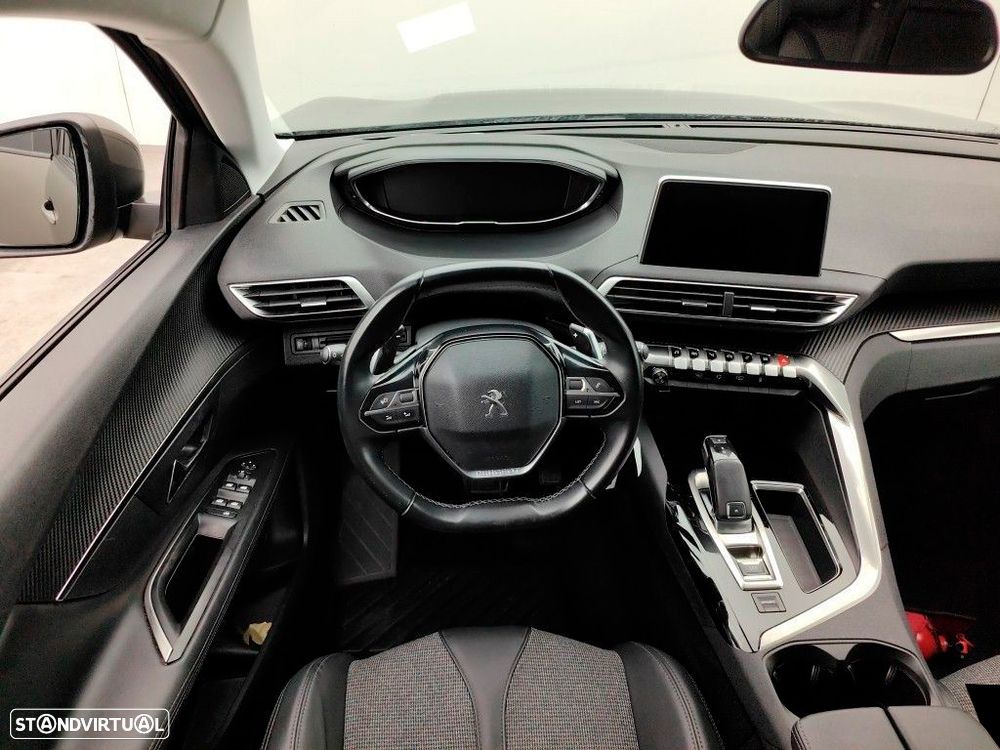 Peugeot 3008 1.2 PureTech Allure Pack EAT8 - 6