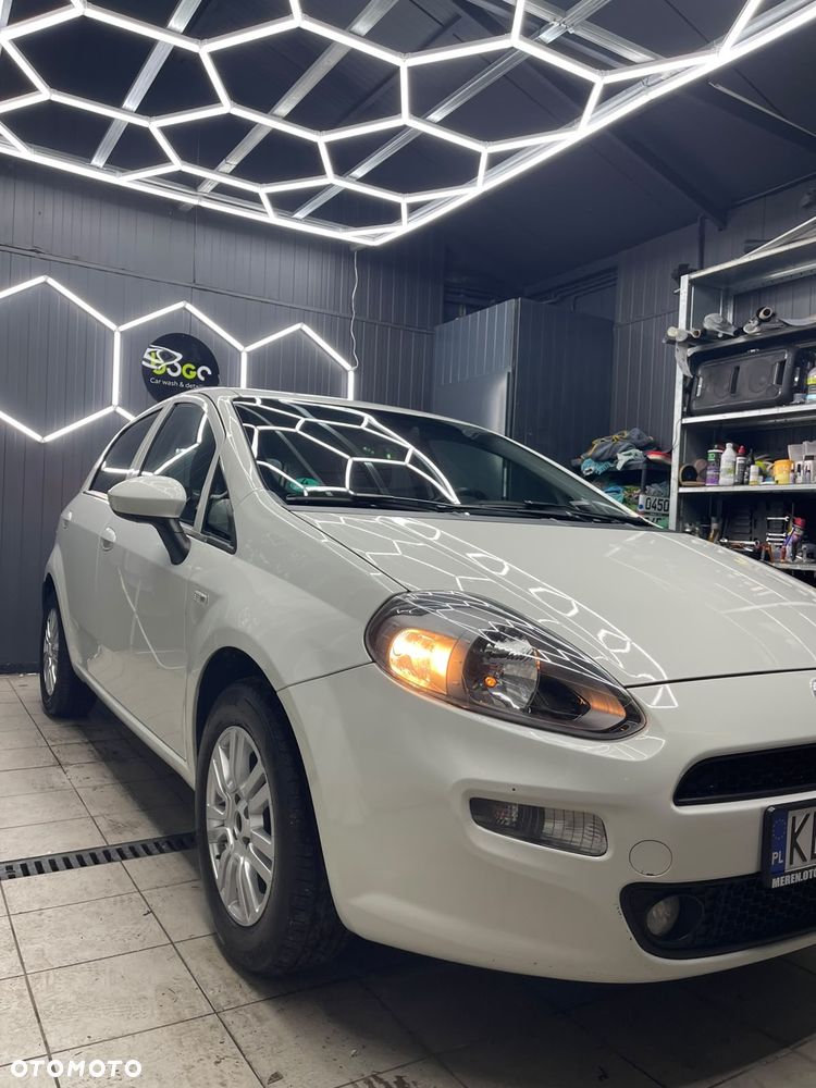 Fiat Punto 1.4 Easy S&S - 8