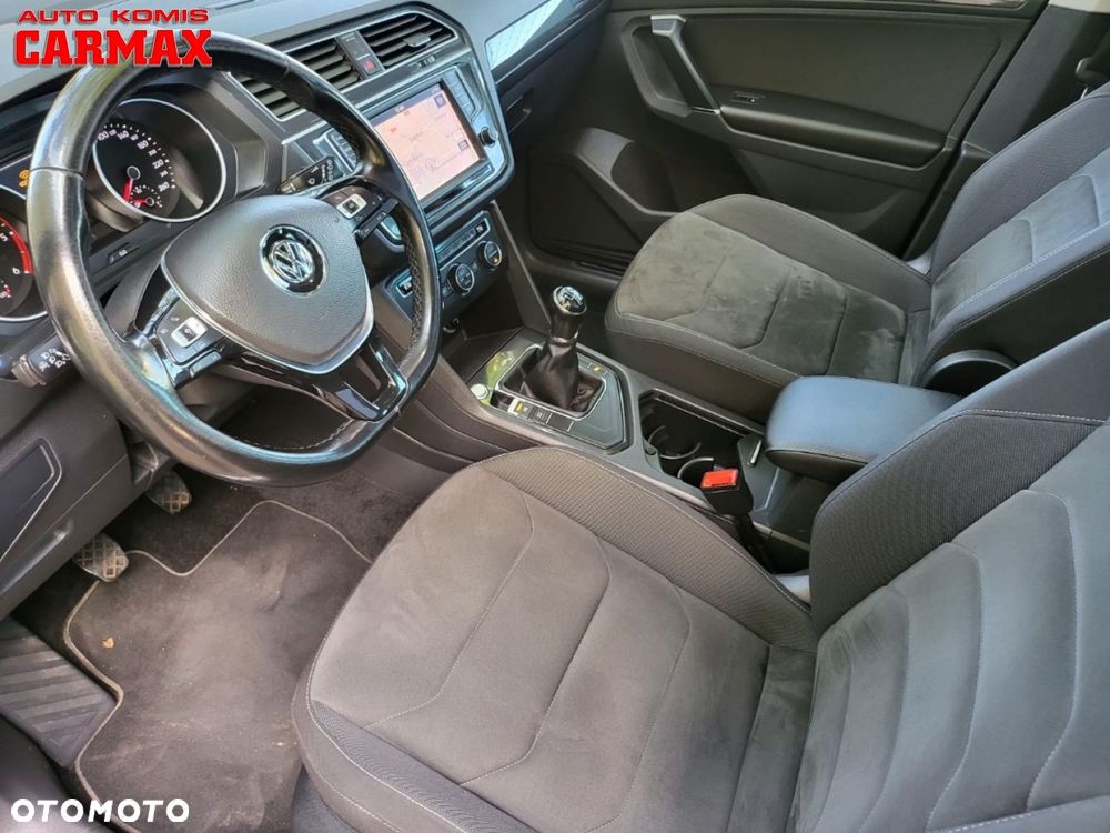 Volkswagen Tiguan - 29