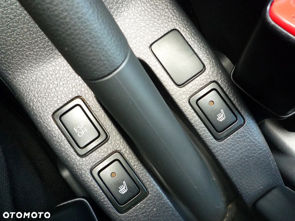 Suzuki SX4 1.6 VVT 4x2 City - 25