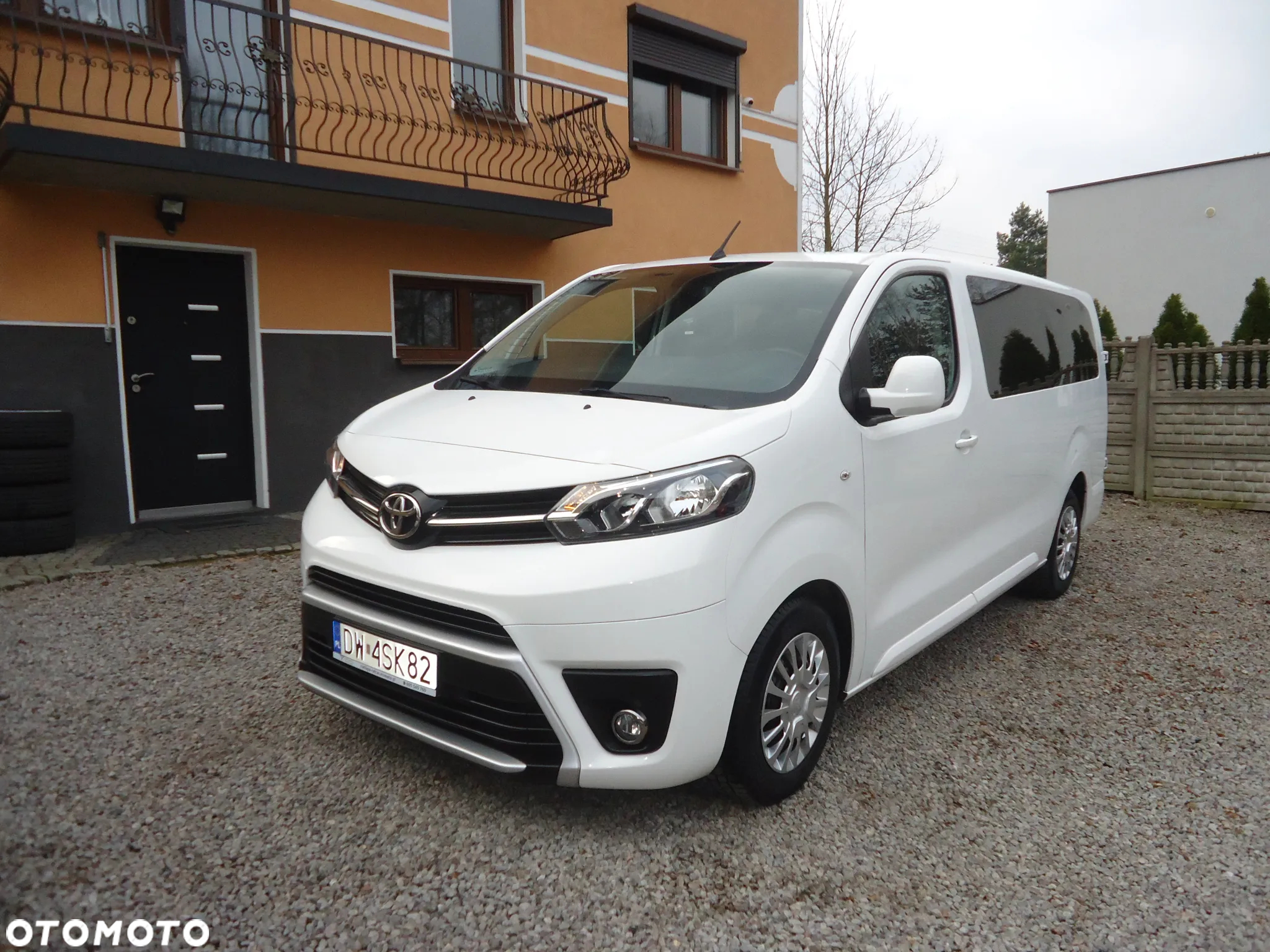 Toyota Proace Verso 2.0 D4-D Long Business - 3
