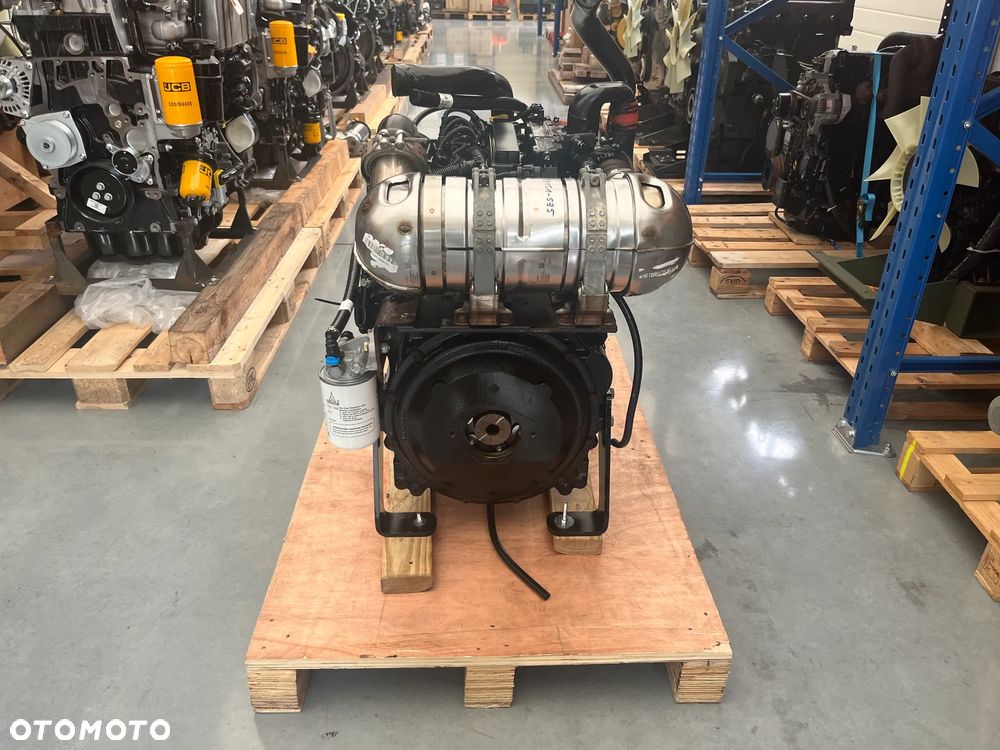 SILNIK DEUTZ TD 2.9 L4 25202netto - 3