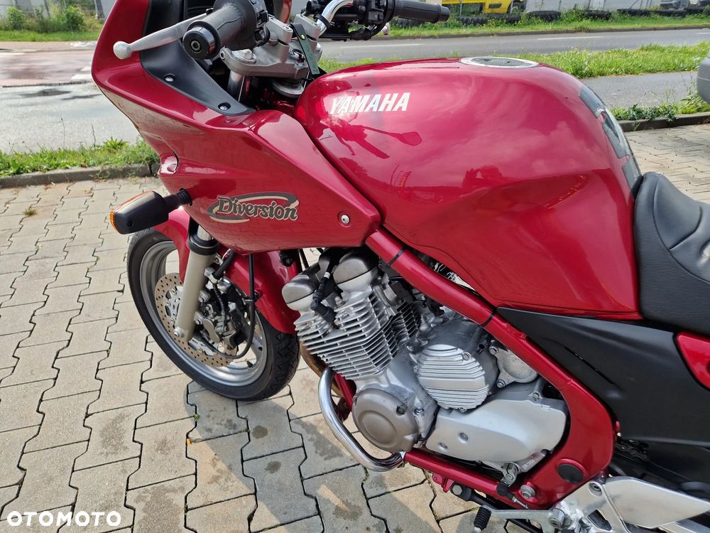 Yamaha XJ - 17