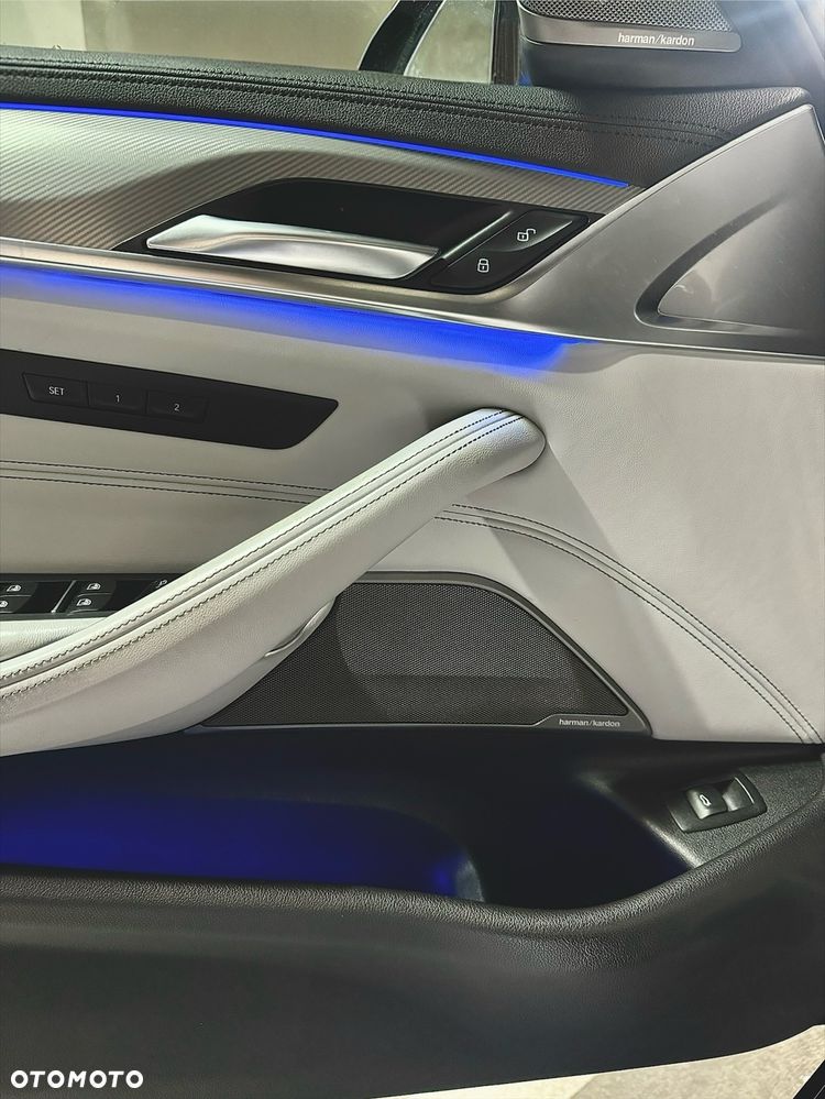 BMW M5 Standard - 15