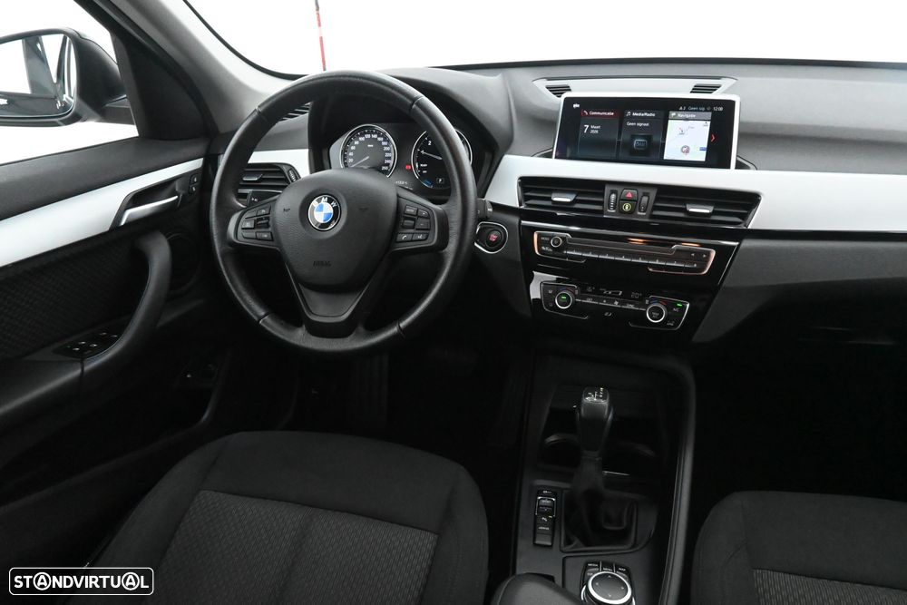 BMW X1 xDrive25e Advantage - 9