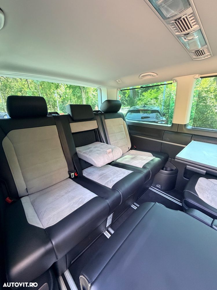 Volkswagen Multivan - 13