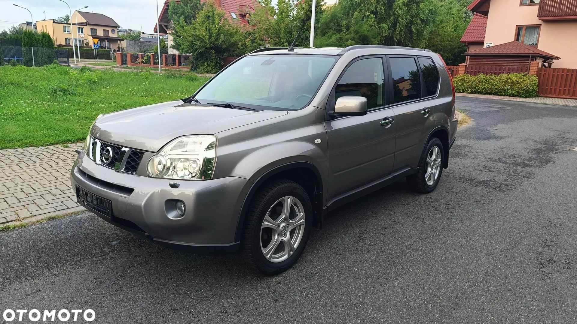 Nissan X-Trail 2.0 dCi 4x4 DPF Platinum - 4