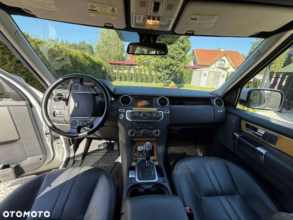 Land Rover Discovery IV 5.0 V8 HSE - 11