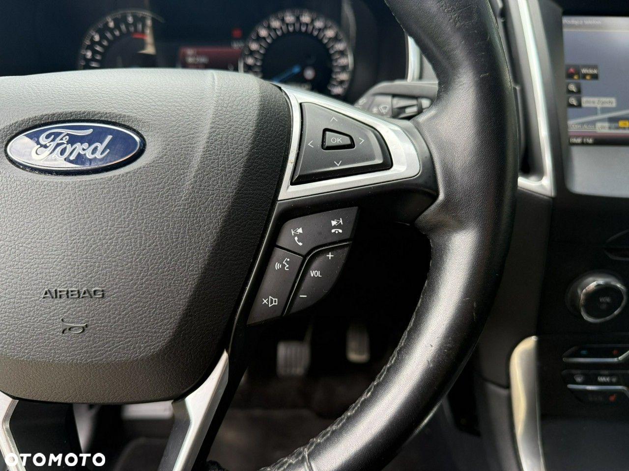 Ford S-Max - 18