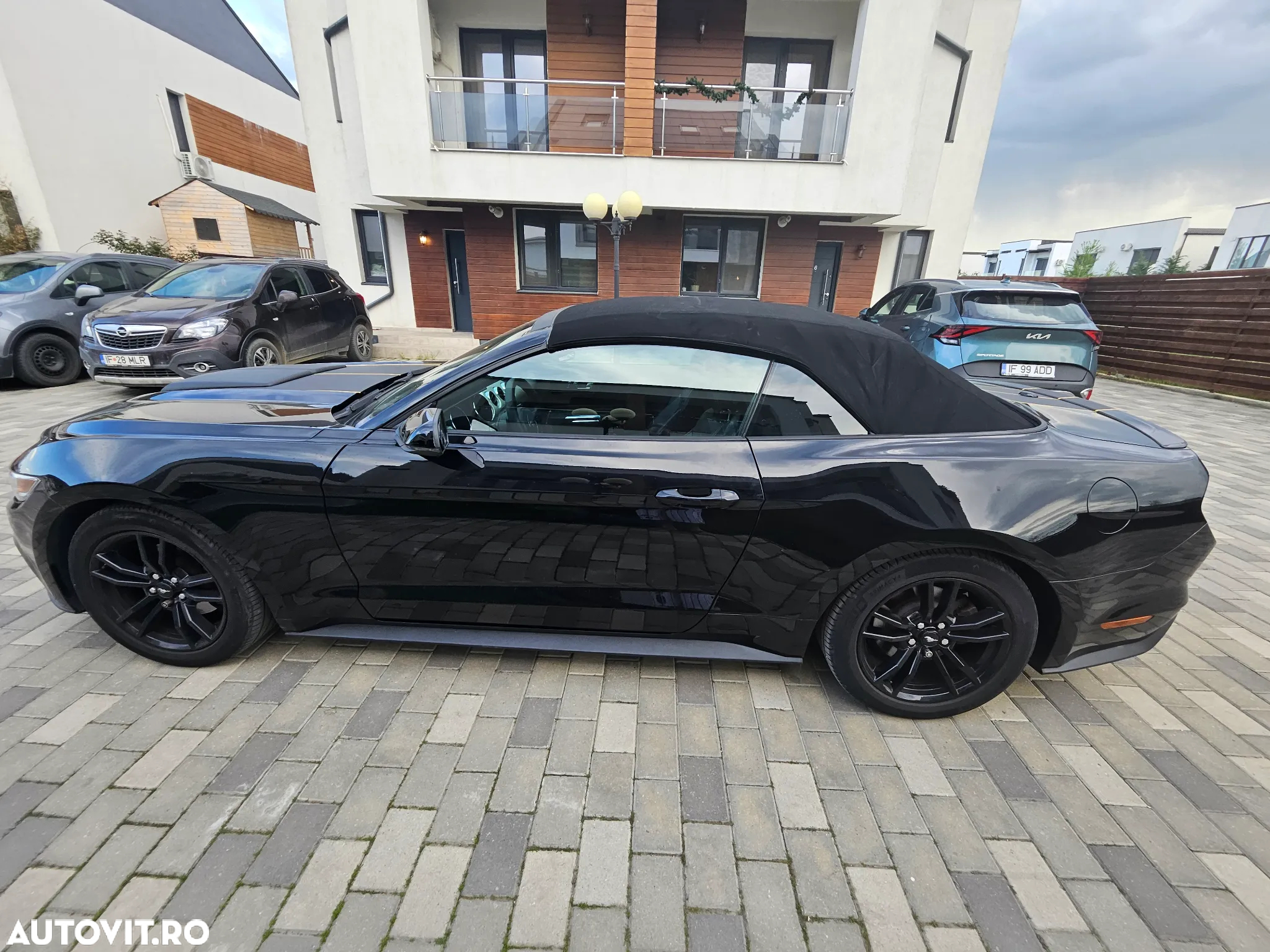 Ford Mustang Cabrio 2.3 Eco Boost - 8