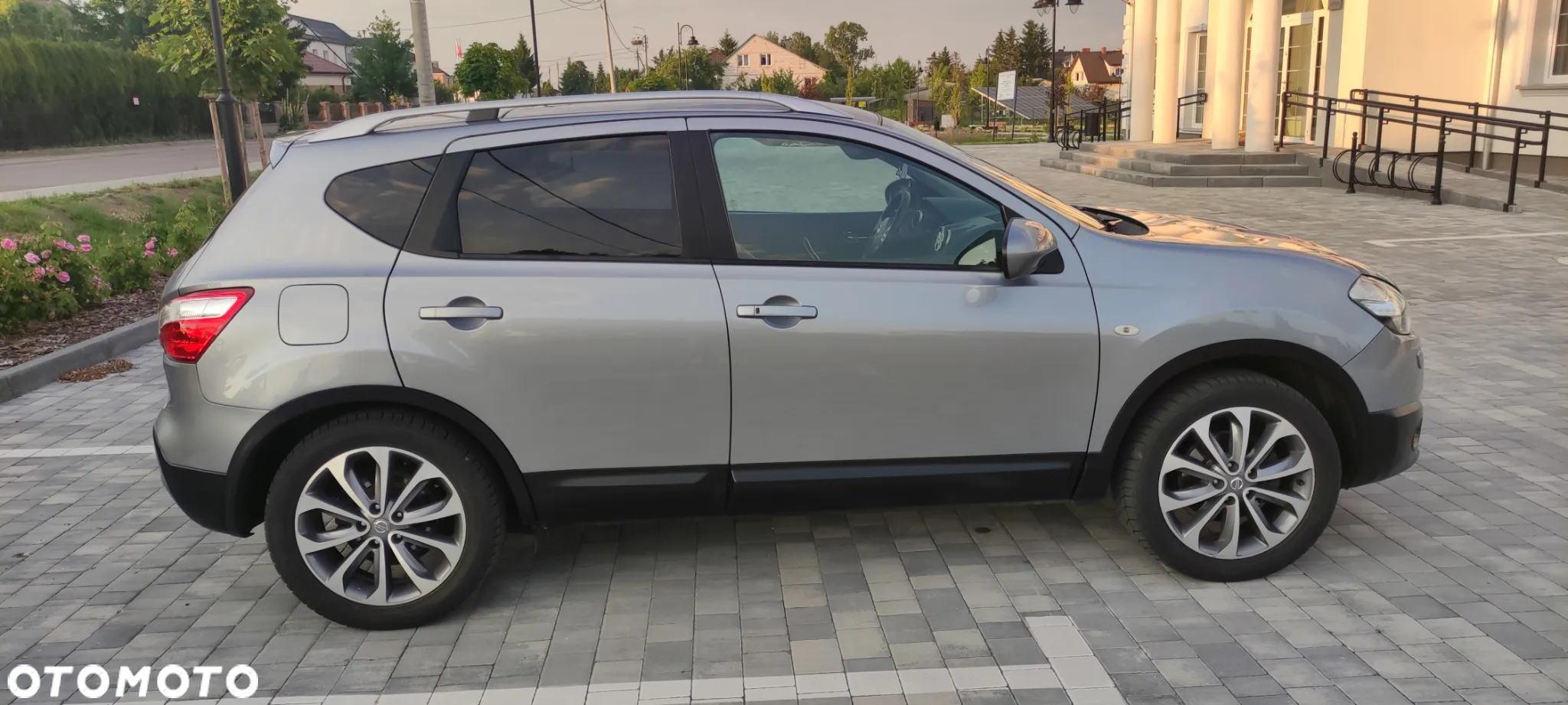 Nissan Qashqai 2.0 dCi 4 x 4 DPF acenta - 4