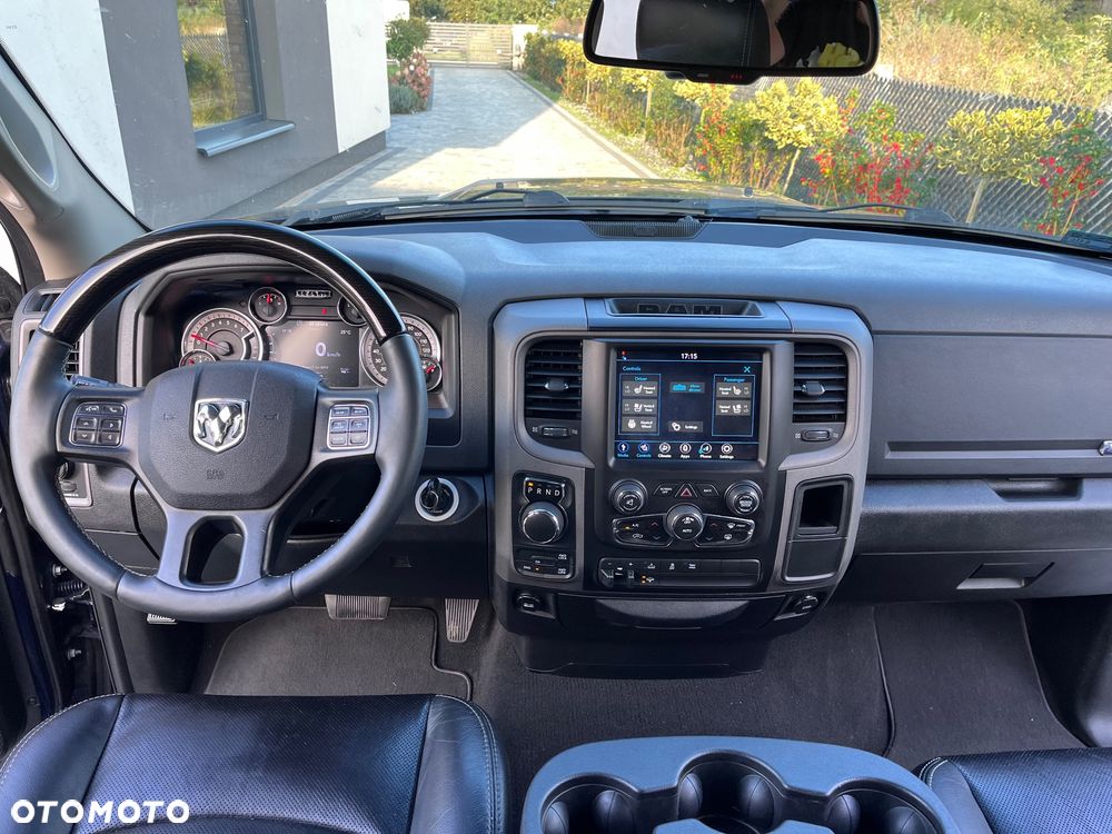 RAM 1500 - 9