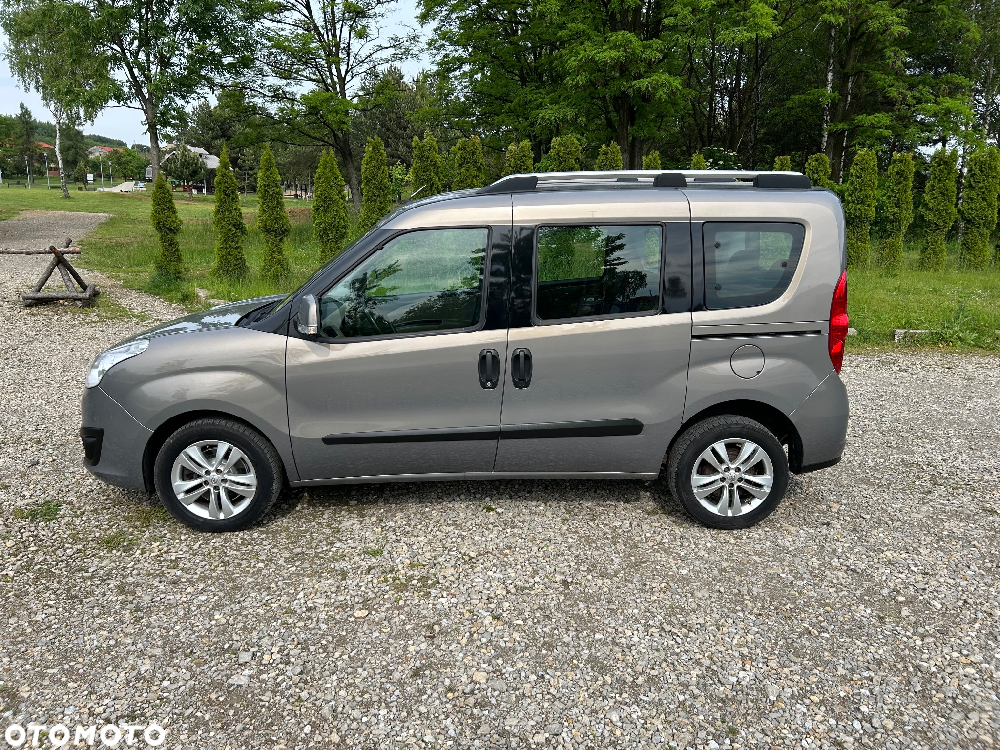 Fiat Doblo - 8