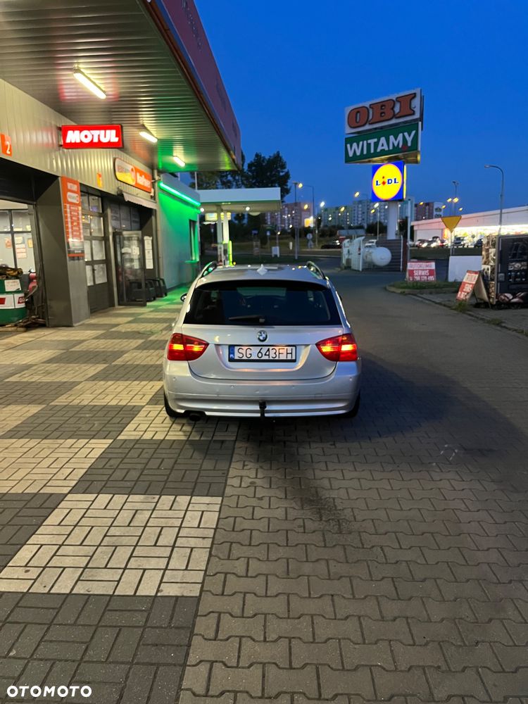 BMW Seria 3 320d - 21
