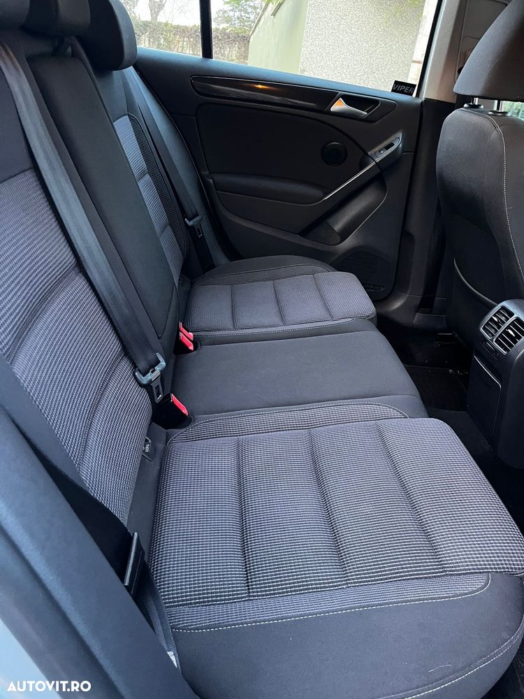 Volkswagen Golf 1.4 TSI Comfortline - 12