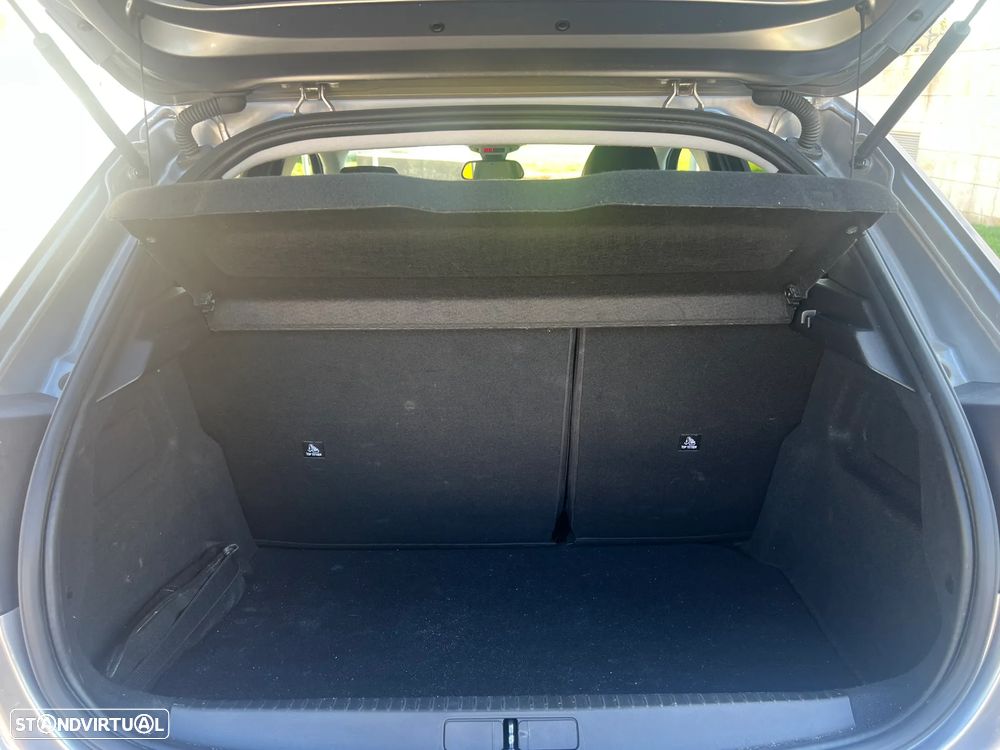 Peugeot 208 1.2 PureTech Allure Pack - 14