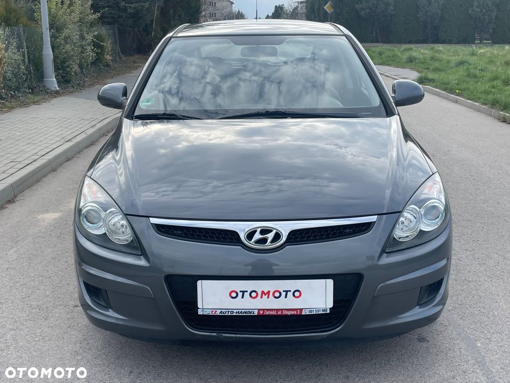 Hyundai i30 1.4 Classic + - 21
