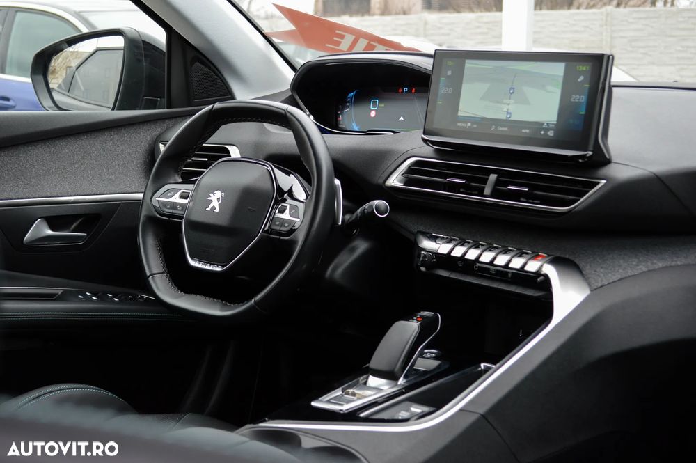 Peugeot 3008 225 e-EAT8 Allure Pack - 4