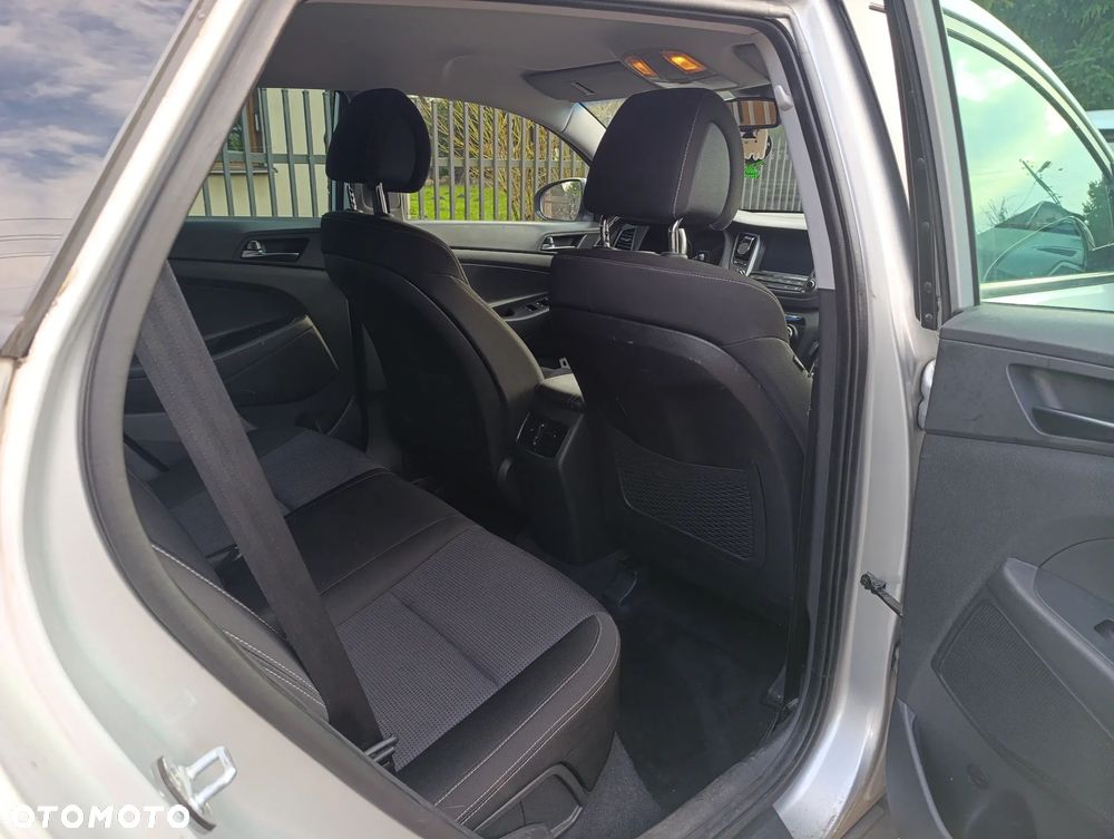 Hyundai Tucson 1.6 GDI BlueDrive Comfort 2WD - 10