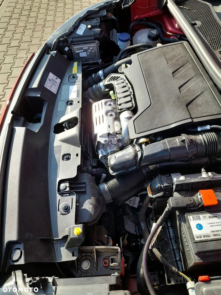 Peugeot 2008 1.2 PureTech GT Pack S&S EAT8 - 16