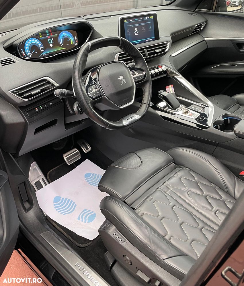 Peugeot 3008 PHEV 300 EAT8 4X4 GT - 36