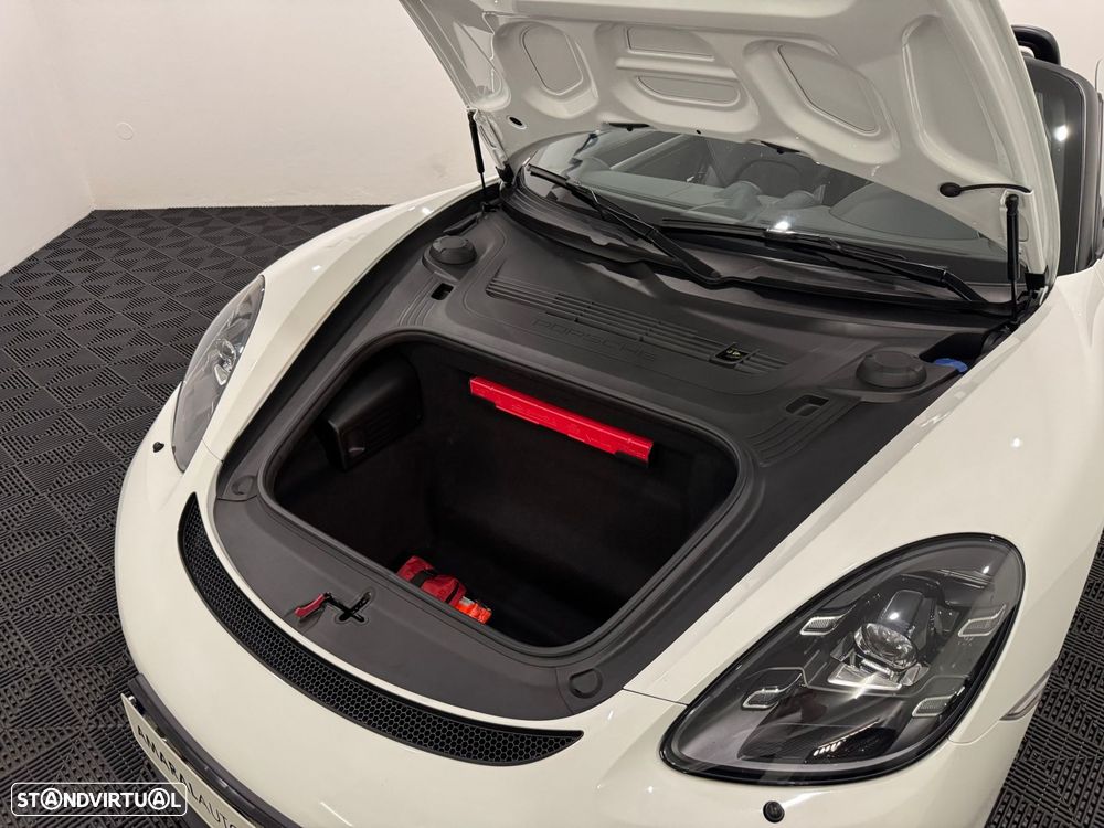Porsche 718 Spyder Standard - 61