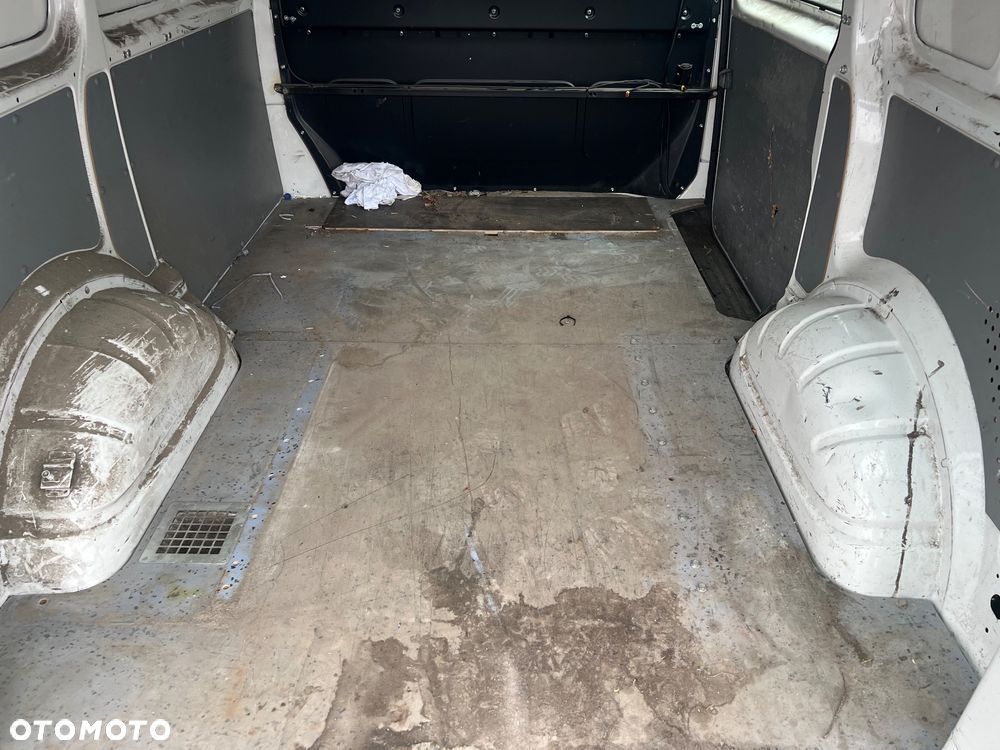 Volkswagen Transporter T5.1 benzyna + Gaz LPG - 11