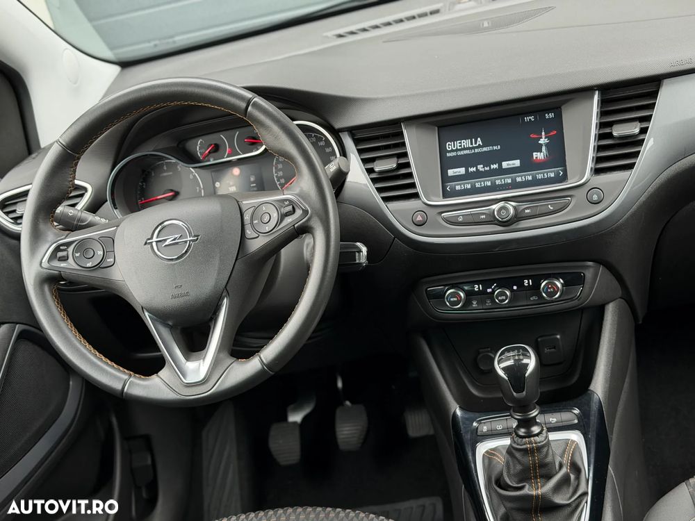 Opel Crossland 1.2 Business Elegance - 22