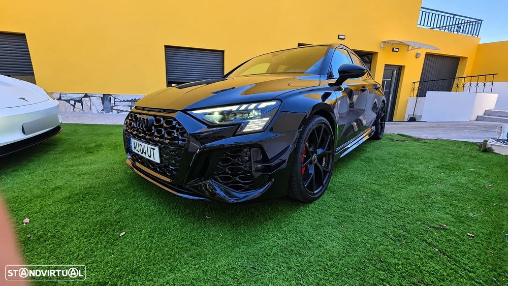 Audi RS3 Limousine - 8